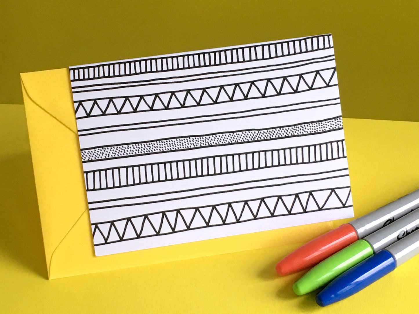 PATTERN #01 – Colouring In Greeting Card