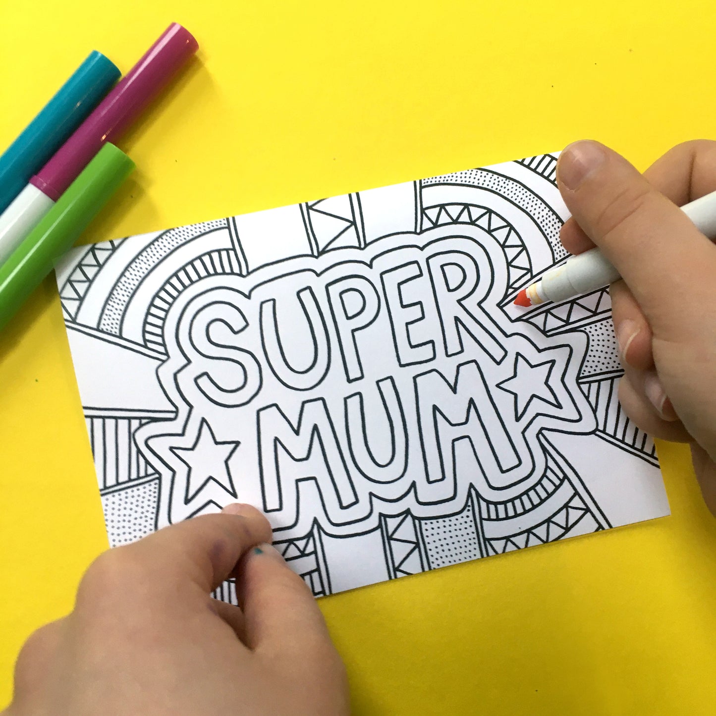 SUPER MUM – Colouring In Greeting Card